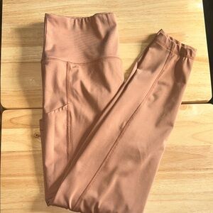 American Eagle Outfitters Apricot Pocket Leggings